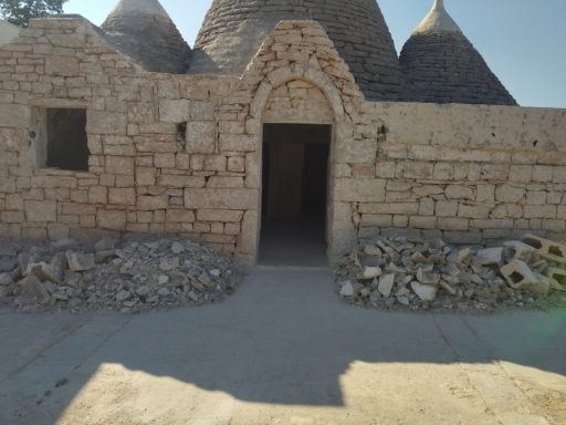 Removing plaster outside